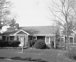 Home of the famous botanist Stephen F. Hamblin (1884-1964) at Long Pond. Stephen was a Harvard professor of landscape architecture, director of Harvard Botanic Garden, and founded the Lexington Botanic Garden