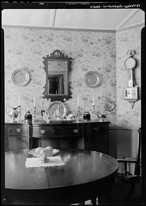 Kitterege-Rogers House, Salem: interior, mirror over buffet