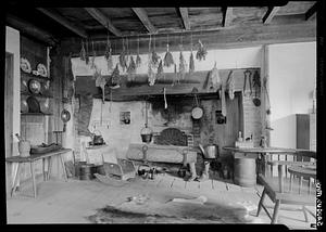 Saugus Iron Works, interior