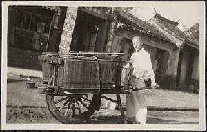 Water wagon (wheelbarrows)