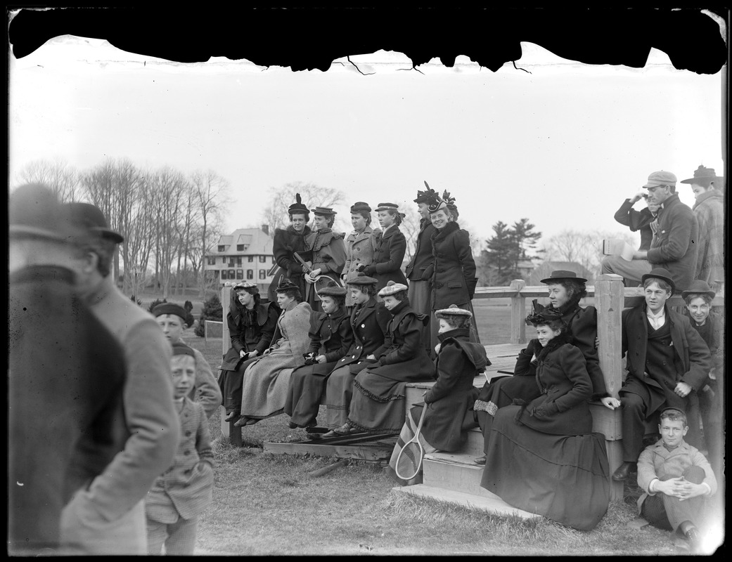 normal-school-student-group-in-boyden-park-digital-commonwealth