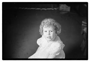Collier Mrs. & 2 children