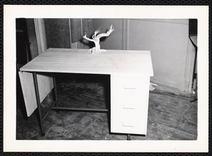 Modern desk
