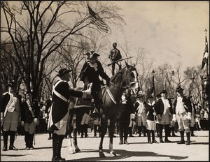 Paul Revere greeted at Lexington Green by Minute Men