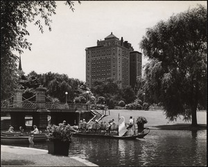 Public Garden - Ritz Carlton