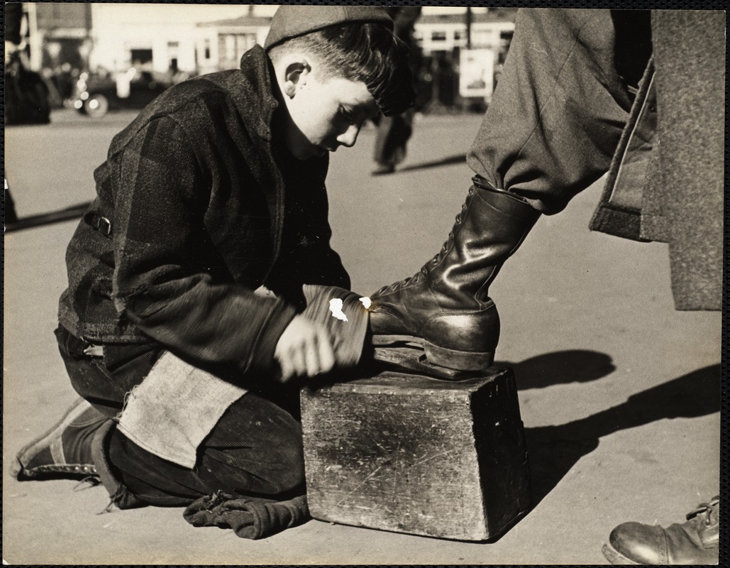 Shoeshine boy Clearance