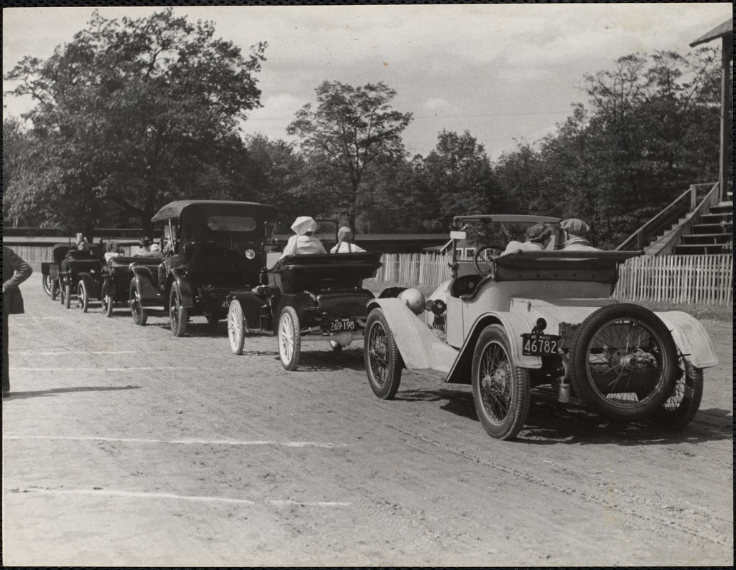 Old cars/Greenfield - Digital Commonwealth