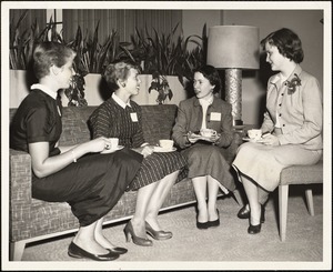 Alumnae: Minneapolis-St. Paul tea, April 9, 1954