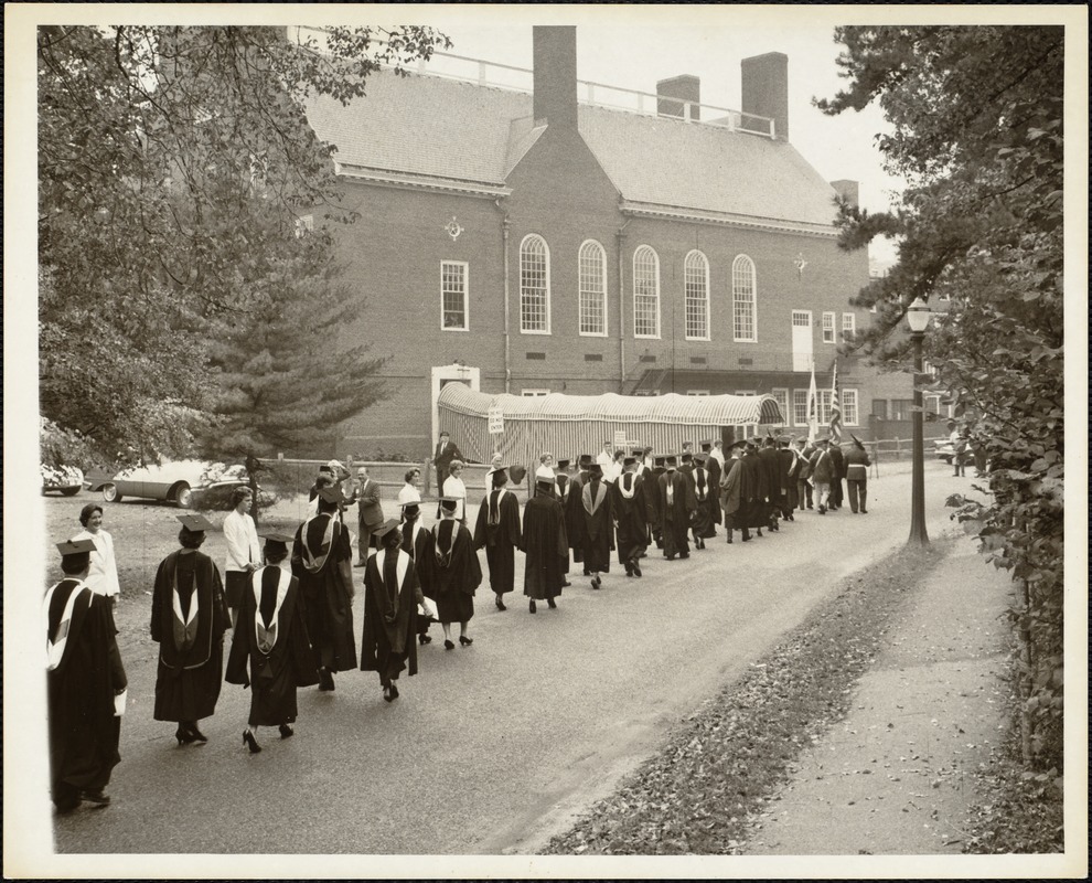 The academic procession reaching Bardwell