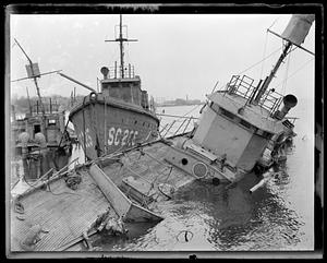 Junked sub chasers, Boston Harbor