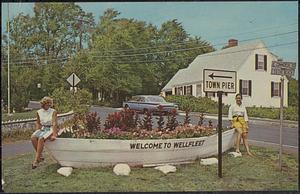 Attractive entrance to the town of Wellfleet, on Cape Cod, Massachusetts