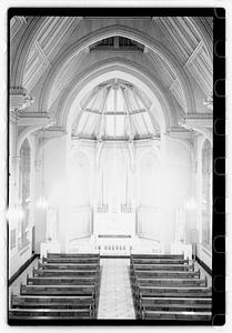 Eisner Administration building chapel, Emmanuel College