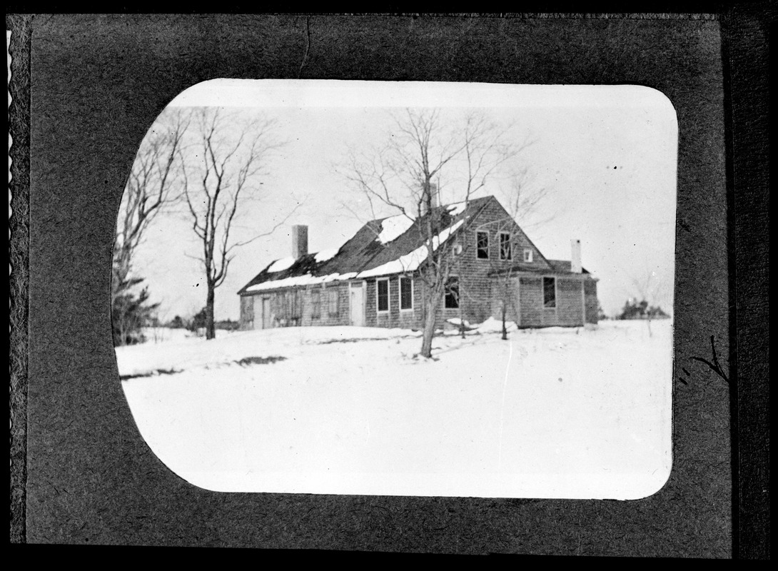 Unidentified house in the snow
