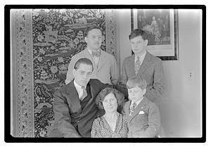 Valkineir family
