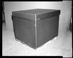 FEL- equipment, packaging, crate (fiberboard) 3/4 view