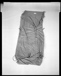 Cemel, electrically heated liner for casuality evacuation bag