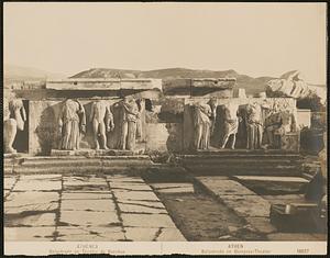 Athènes. Balustrade au Theâtre de Bacchus