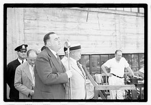 Boston Traveler Soap Box Derby July 1938, Boston Parks Commissioner William Long in center