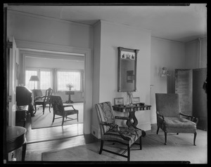 Congressman Treadway house [?]: interior/2 rooms