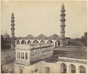 Shah Alam's mosque