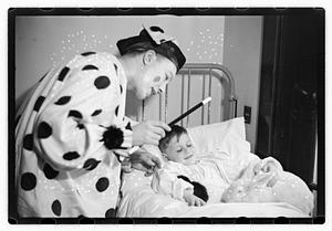 Harry W. Syer magician at Children's Hospital
