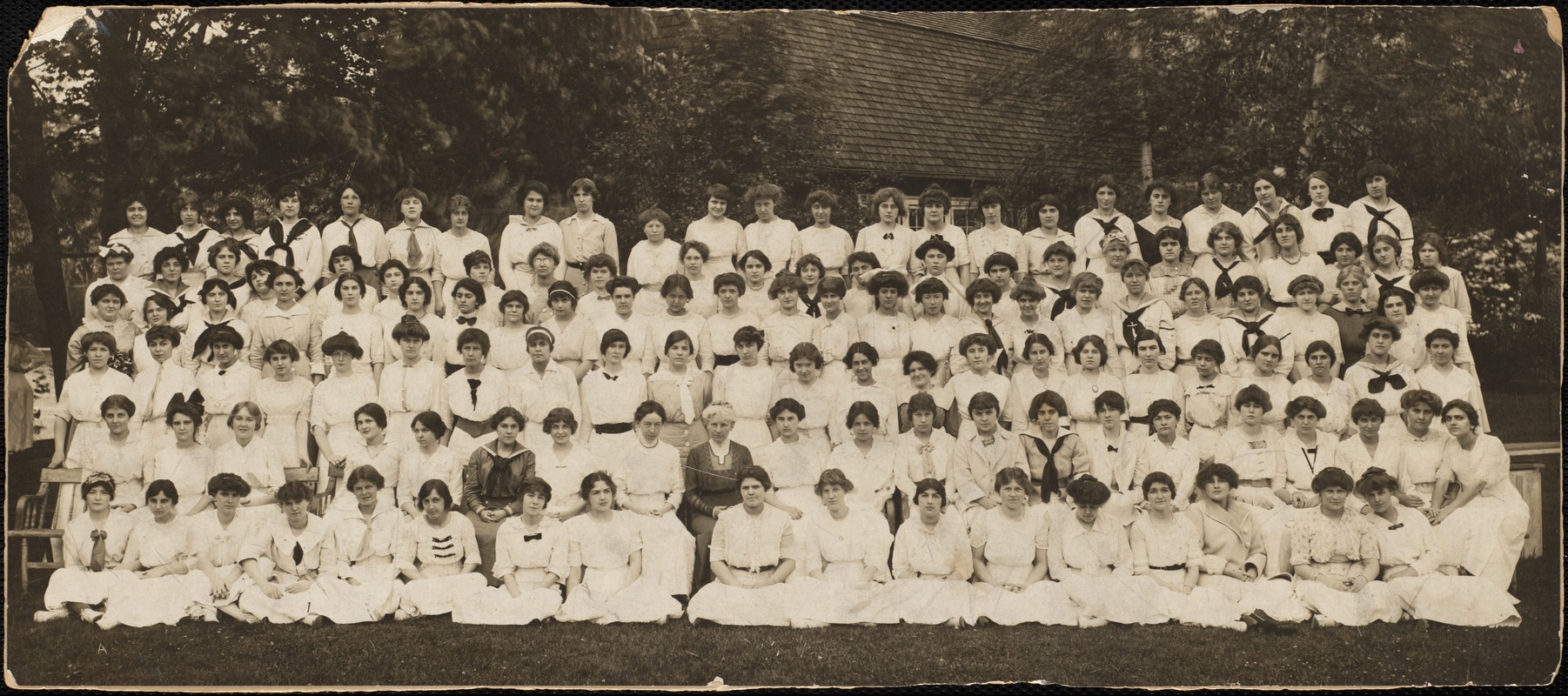 Class of 1914(?) with Helen Temple Cooke