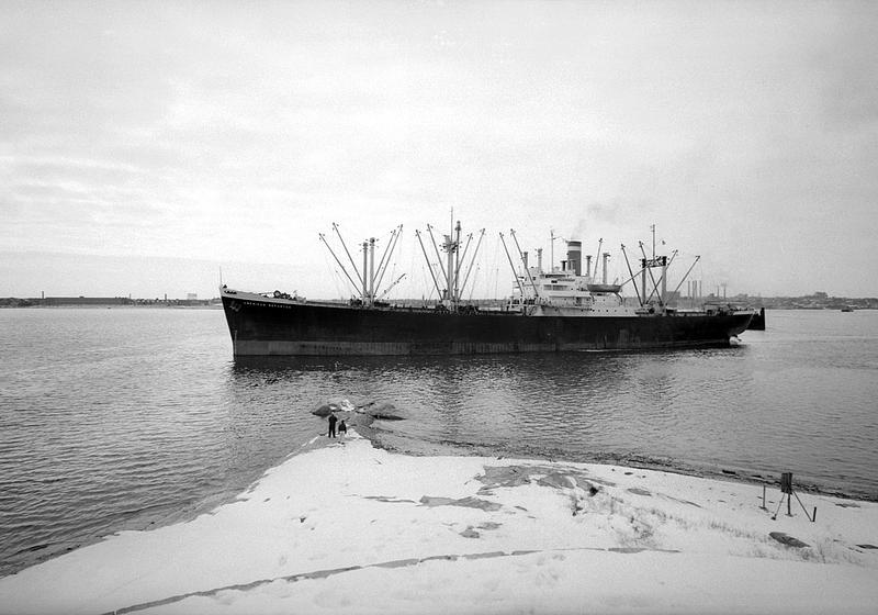 Cargo ship American Reporter