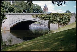 Large bridge, Winchester