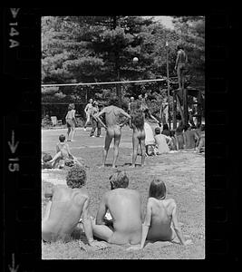 Volleyball at nudist convention, Assonet