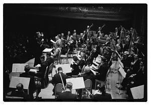 Harvard & Radcliffe Glee Clubs symphony Boulanger conducting, Symphony Hall