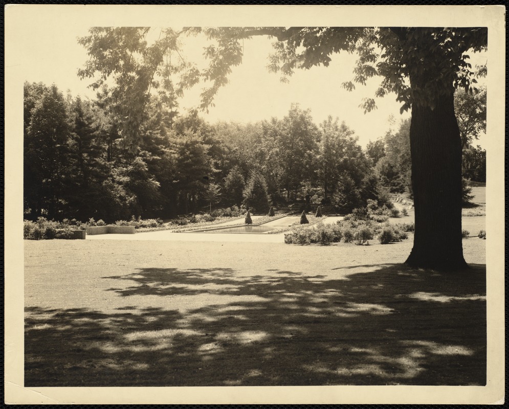 Winfield Robbins Memorial Garden