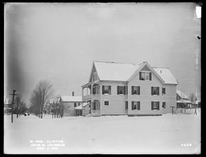 Wachusett Reservoir, John B. Johnson's house, 19 East Street, south and west sides, Clinton, Mass., Dec. 4, 1901