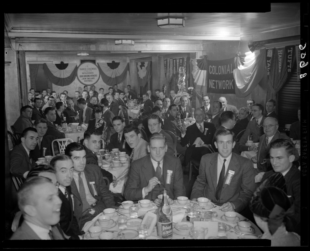 Unsung heroes of New England football dinner