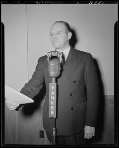 Portrait of Tom Hussey