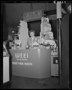 Peggy Kiley serving samples at the WEEI food fair booth