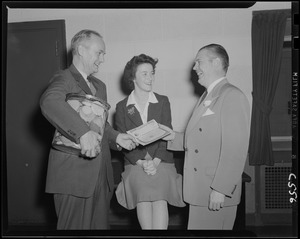 Rod Darling accepting award from Harold E. Fellows after cookie count competition