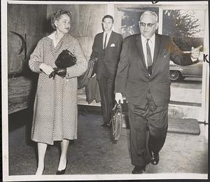 Couple at court