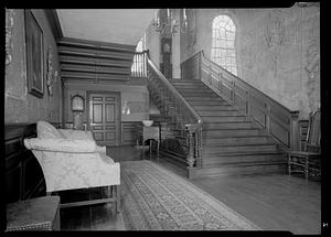 Marblehead, Lee Mansion, stair hall