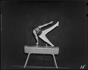 SC gymnast on the pommel horse