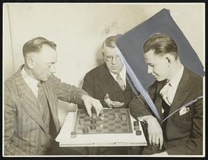 Willie Ryan (at right) youthful New York checker star, who will compete in checker tourney at Nahant on Labor Day. At left is William Smith and in center Jim Purcell of Peoria, Ill.