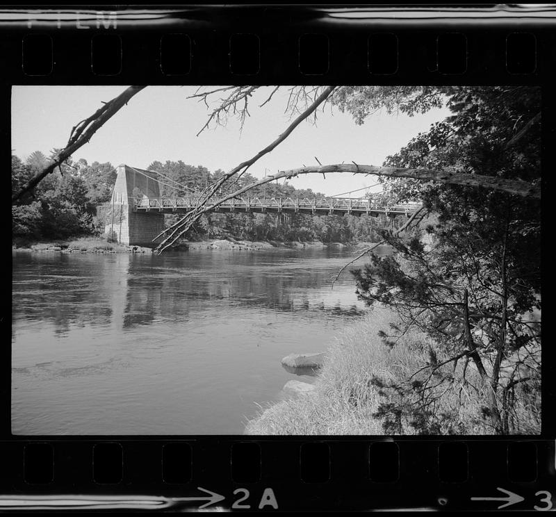 Merrimack River bridges