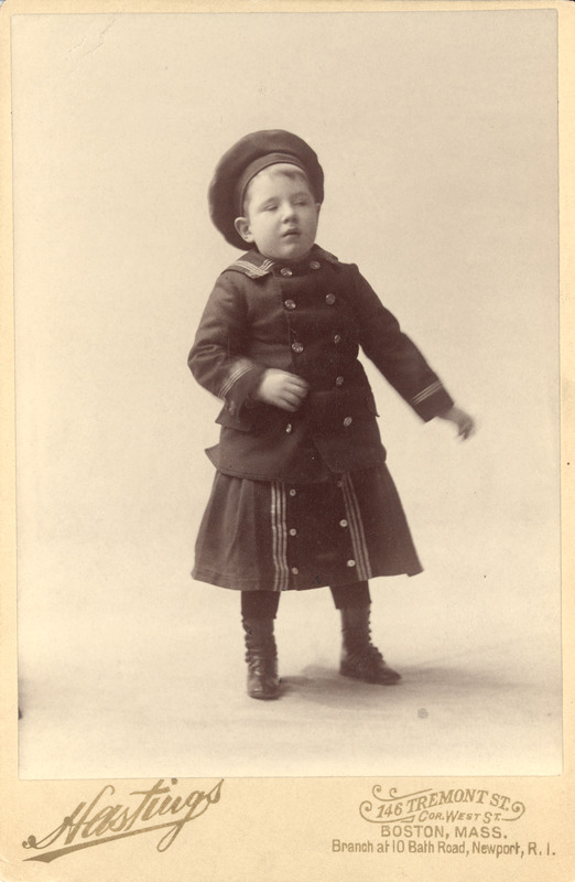 Tommy Stringer as Young Boy