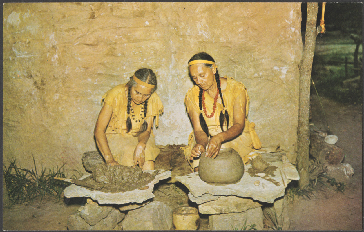 Pottery making at Tsa-la-gi