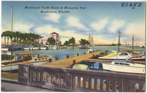 Municipal yacht basin & memorial pier, Bradenton, Florida