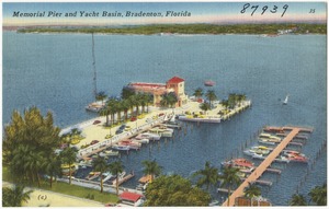 Memorial pier and yacht basin, Bradenton, Florida