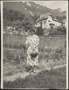 Natalie Koussevitzky holding a basket