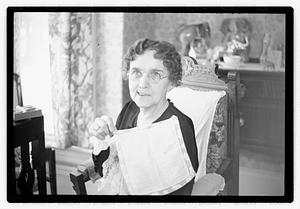 Shumaker, Mrs. James H. (Nellie) collector of miniature elephants