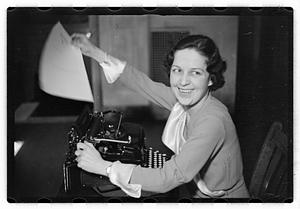 Miss Mabel Goguem typewriter demonstration