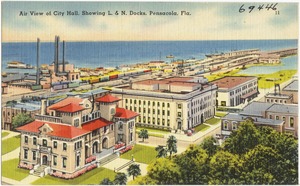Air view of city hall, showing L. & N. Docks, Pensacola, Florida