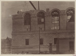 Bates Hall windows, construction of the McKim Building